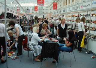 SHOESACCES Exposição - agosto 2010